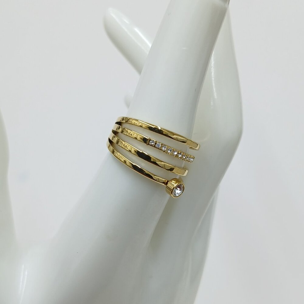 Ring - Picture 3 of 5